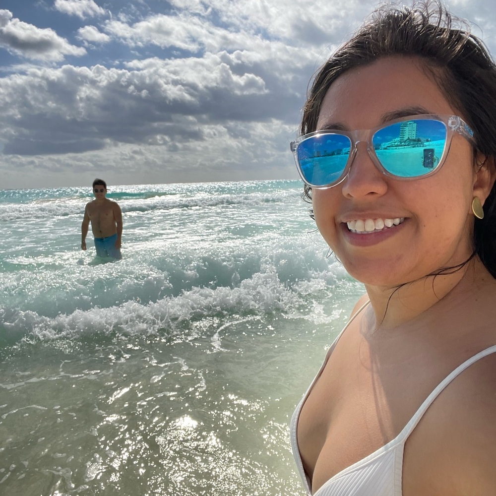 Meet your Posher, Montserrat